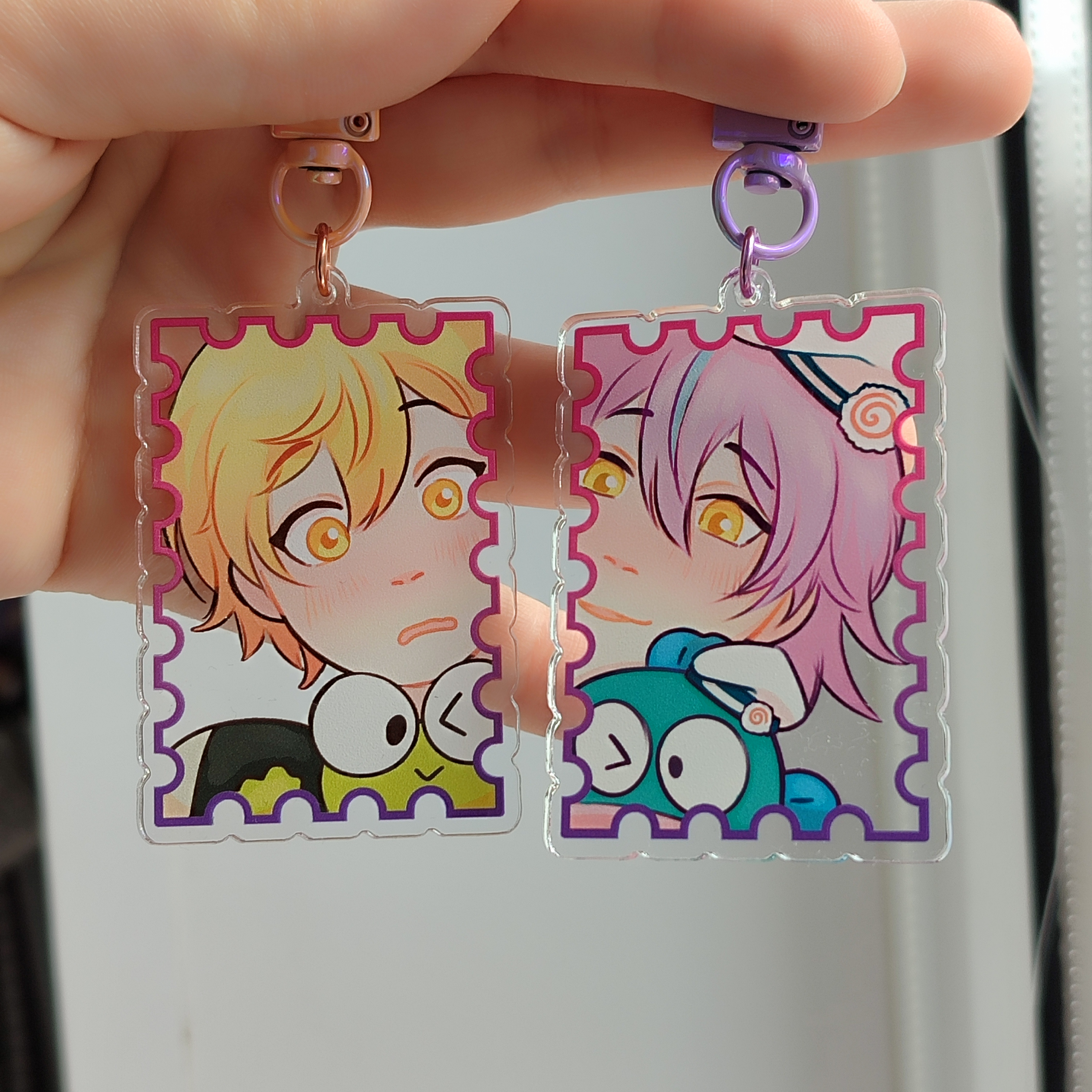 Акриловый брелок